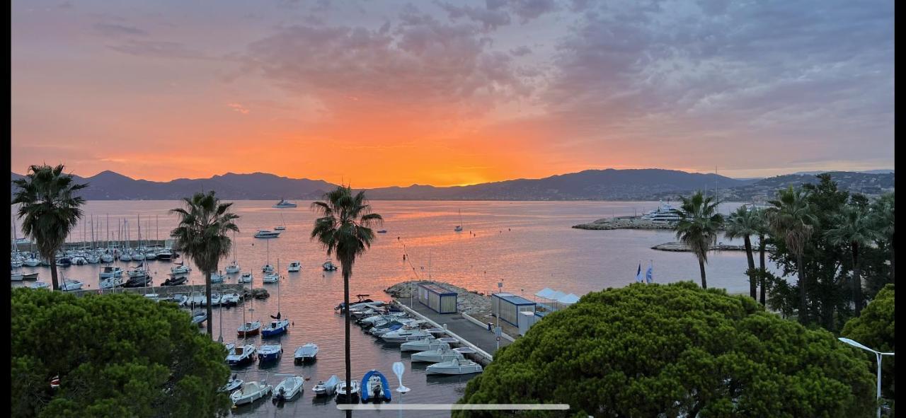 Palm Croisette Front De Mer1 Cannes Eksteriør billede